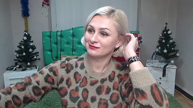 OliviaHorst online show from 12.18.24