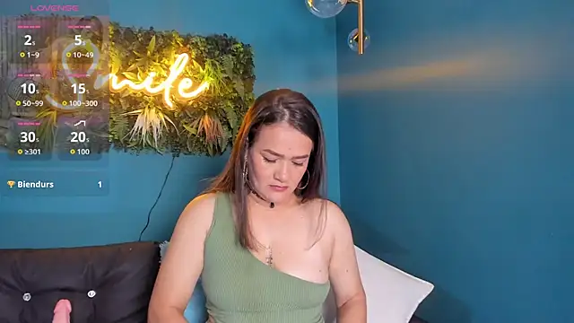 celestelewis online show from 11.30.25