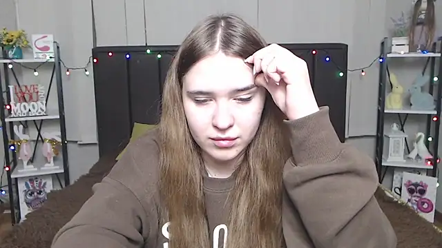 Snapshot of LauraHlot chatting on 01.26.25 LauraHlot online show from 01.26.25