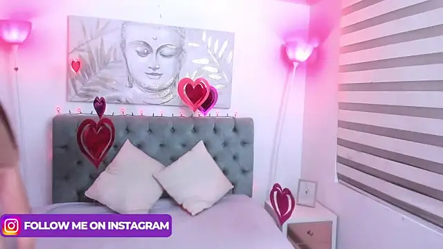 Camiila Osorio online show from 02.12.25