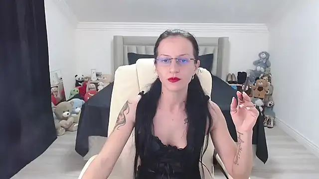 CatWoman0001 online show from 02.09.26