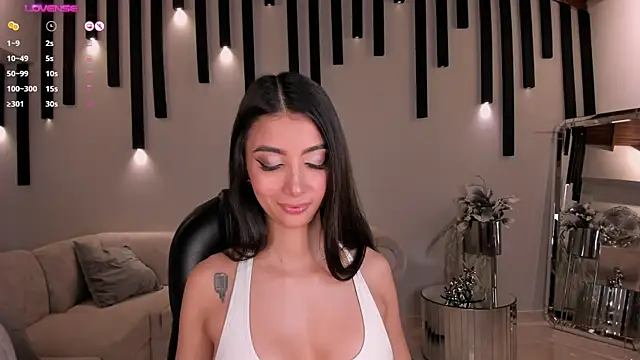 ValeriaVelvet online show from 02.13.25