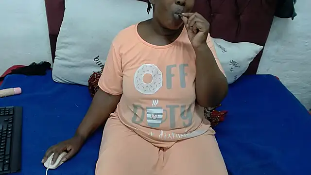 Thickchocolatex2 online show from 02.22.26