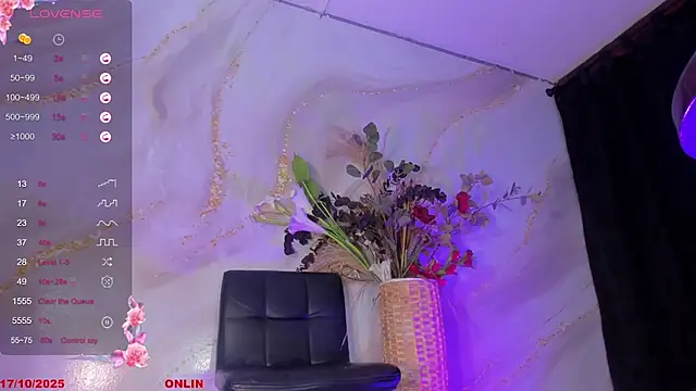 Karla-Ebony online show from 10.17.25