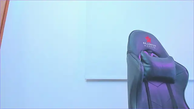 Snapshot of silvana__miller chatting on 03.07.25 silvana miller online show from 03.07.25