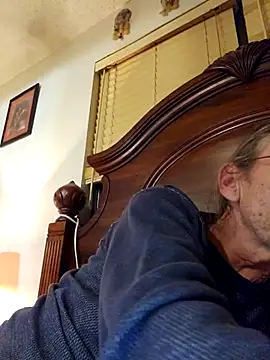 Snapshot of coolbrease10 chatting on 02.21.25 coolbrease10 online show from 02.21.25