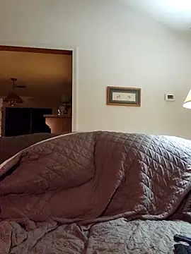 Snapshot of coolbrease10 chatting on 10.01.25 coolbrease10 online show from 10.01.25