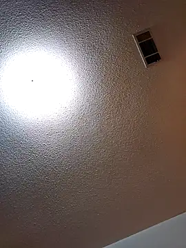 Snapshot of coolbrease10 chatting on 12.05.25 coolbrease10 online show from 12.05.25