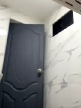 Snapshot of Arilw chatting on 10.04.25 Arilw online show from 10.04.25