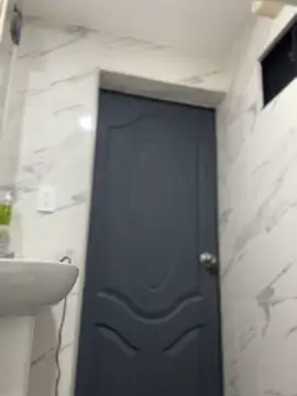 Snapshot of Arilw chatting on 10.28.25 Arilw online show from 10.28.25