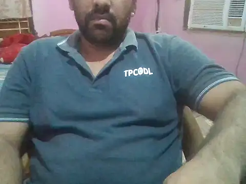 Snapshot of boyplay1000 chatting on 11.06.25 boyplay1000 online show from 11.06.25