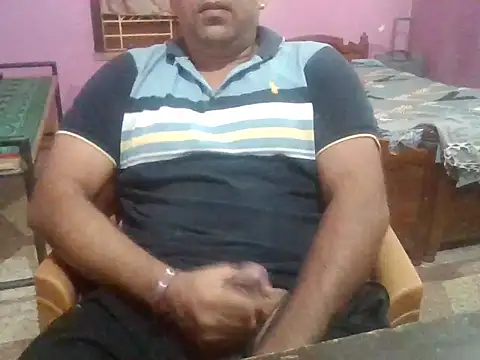 Snapshot of boyplay1000 chatting on 11.16.25 boyplay1000 online show from 11.16.25