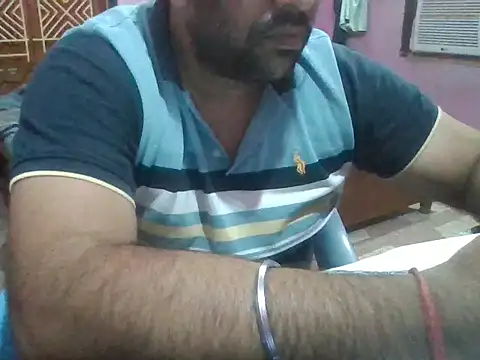 Snapshot of boyplay1000 chatting on 12.03.25 boyplay1000 online show from 12.03.25