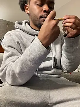 Snapshot of MobyDxck chatting on 12.03.24 MobyDxck online show from 12.03.24