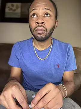 Snapshot of MobyDxck chatting on 03.09.25 MobyDxck online show from 03.09.25