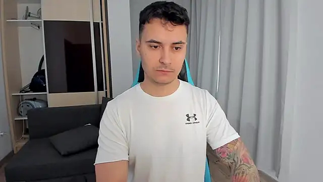 Snapshot of MatMalonne chatting on 03.02.26 MatMalonne online show from 03.02.26