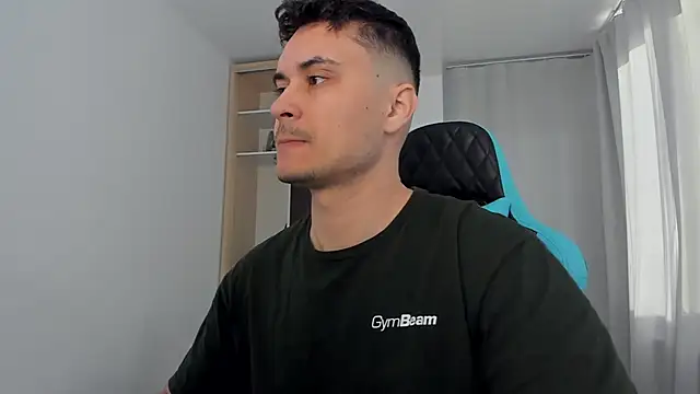 Snapshot of MatMalonne chatting on 03.10.26 MatMalonne online show from 03.10.26