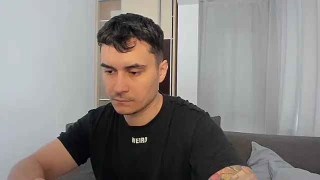 Snapshot of MatMalonne chatting on 03.22.26 MatMalonne online show from 03.22.26