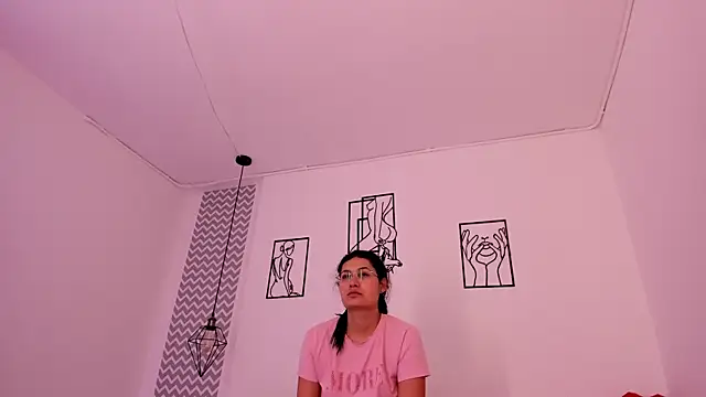 cloehonney online show from 10.28.25