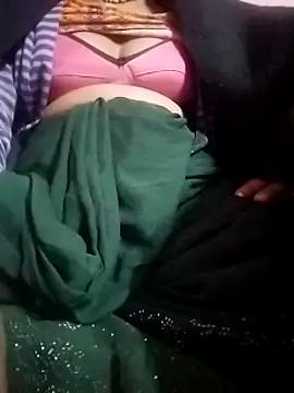 Snapshot of Cutkajal chatting on 01.31.25 Cutkajal online show from 01.31.25