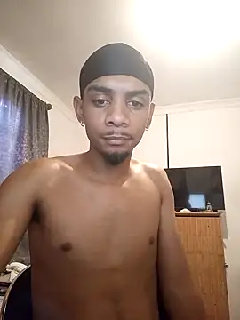 29YOURZ 28  online show from 12.04.24