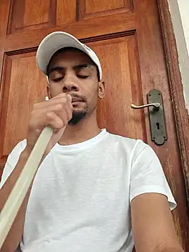 29YOURZ 28  online show from 11.14.25