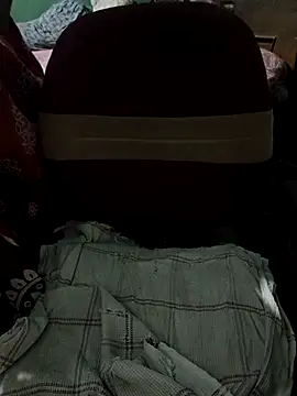 Ralisha Rani online show from 10.15.25