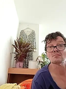 Snapshot of Bigpenis6y chatting on 03.16.25 Bigpenis6y online show from 03.16.25