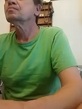 Snapshot of Bigpenis6y chatting on 10.18.25 Bigpenis6y online show from 10.18.25