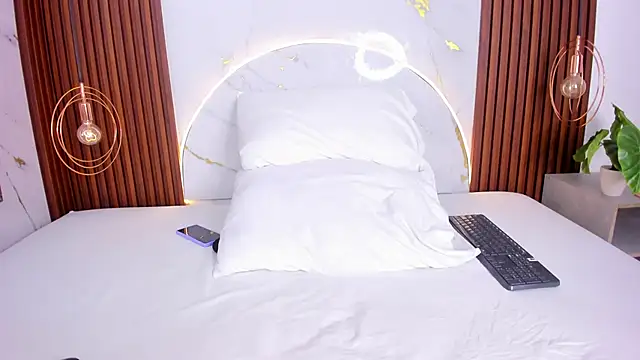 miamiller69 online show from 11.08.25