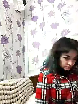 SweetLeila40 online show from 02.04.25