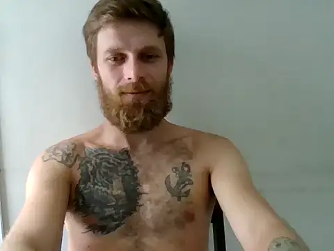 Snapshot of SkullTatto chatting on 02.02.26 SkullTatto online show from 02.02.26