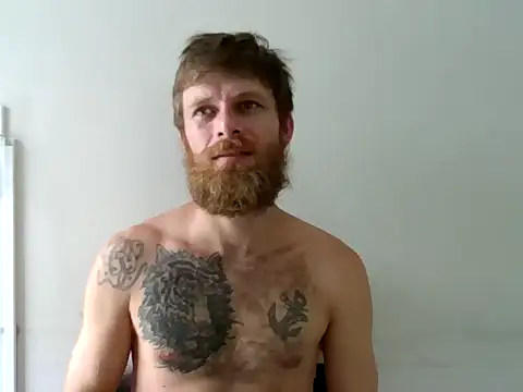 Snapshot of SkullTatto chatting on 02.09.26 SkullTatto online show from 02.09.26