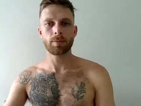 Snapshot of SkullTatto chatting on 02.14.26 SkullTatto online show from 02.14.26