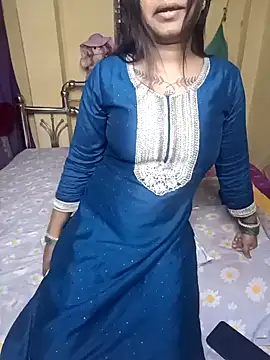 Hot Urvi online show from 12.17.24