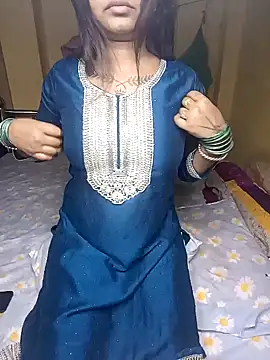 Hot Urvi online show from 12.21.24