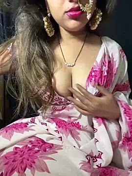 Snapshot of pikaindian chatting on 04.05.26 pikaindian online show from 04.05.26
