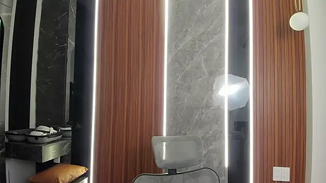 Snapshot of calvin_love_you chatting on 05.31.26 calvin love you online show from 05.31.26