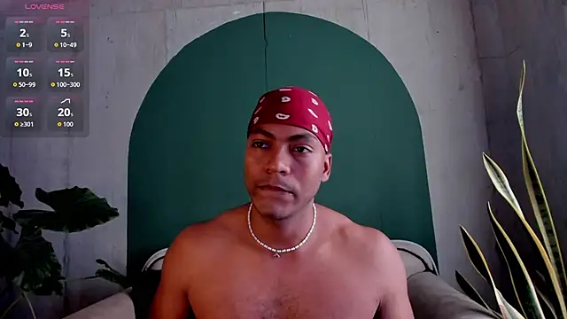 noah jones   online show from 11.22.25