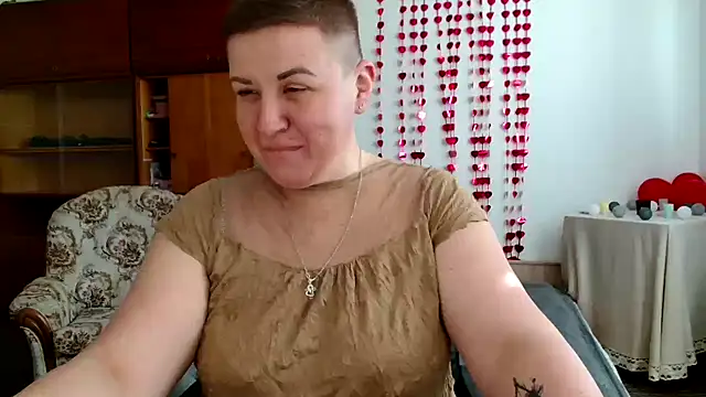 Annet1912 online show from 03.06.25