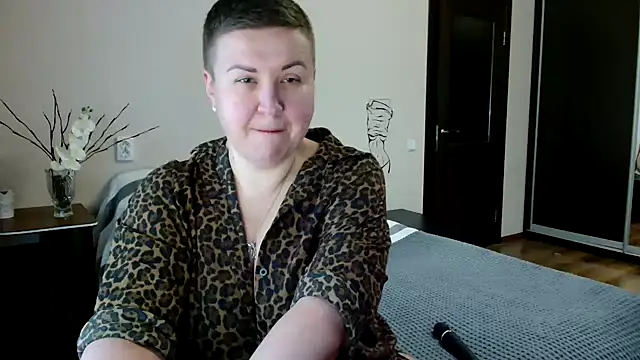 Annet1912 online show from 09.29.25