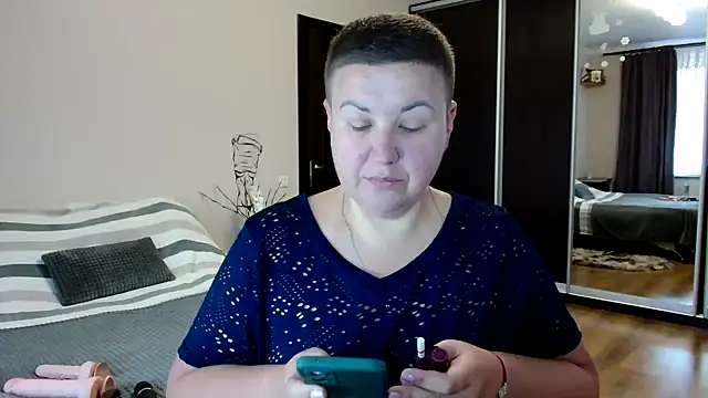 Annet1912 online show from 10.30.25