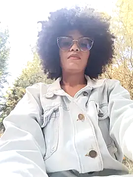 Snapshot of BlairSamy chatting on 12.04.24 BlairSamy online show from 12.04.24