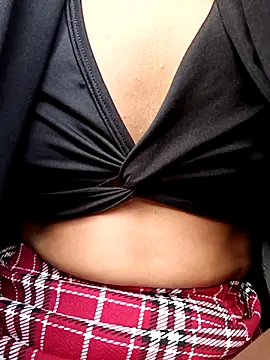 Snapshot of BlairSamy chatting on 10.25.25 BlairSamy online show from 10.25.25