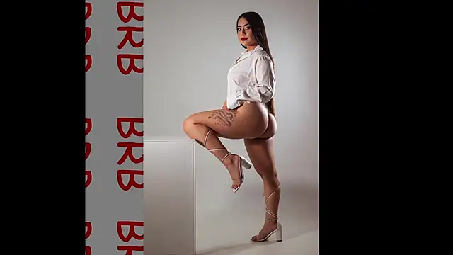 Snapshot of lin_jayani chatting on 01.25.25 lin jayani online show from 01.25.25