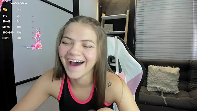 Snapshot of PaigeJayden chatting on 01.16.25 PaigeJayden online show from 01.16.25