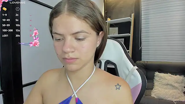 Snapshot of PaigeJayden chatting on 01.17.25 PaigeJayden online show from 01.17.25