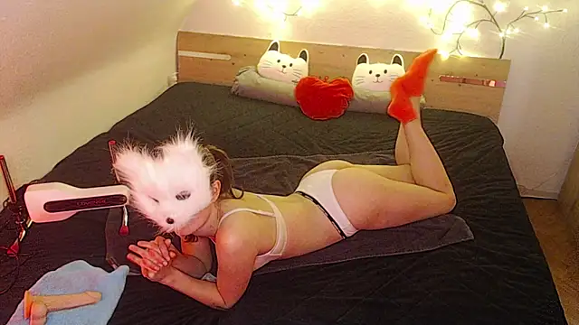 kleinelea123 online show from 01.22.25