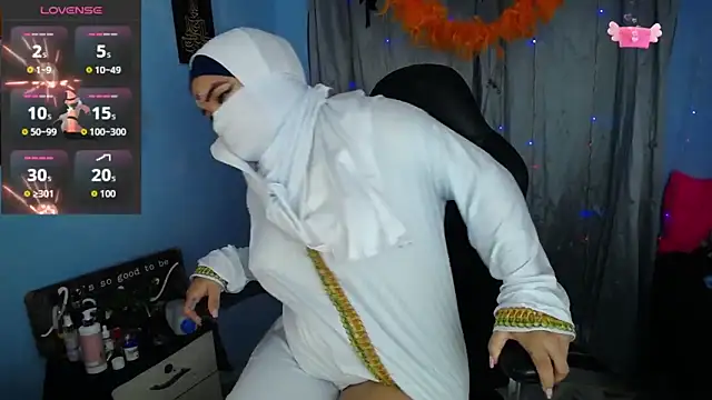 Falak-Yasin online show from 10.31.25