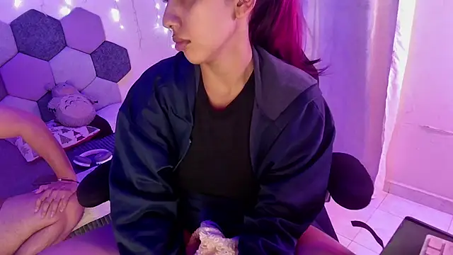 Horny tgn online show from 11.29.25